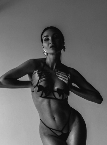 Жанна, Г. Могоча